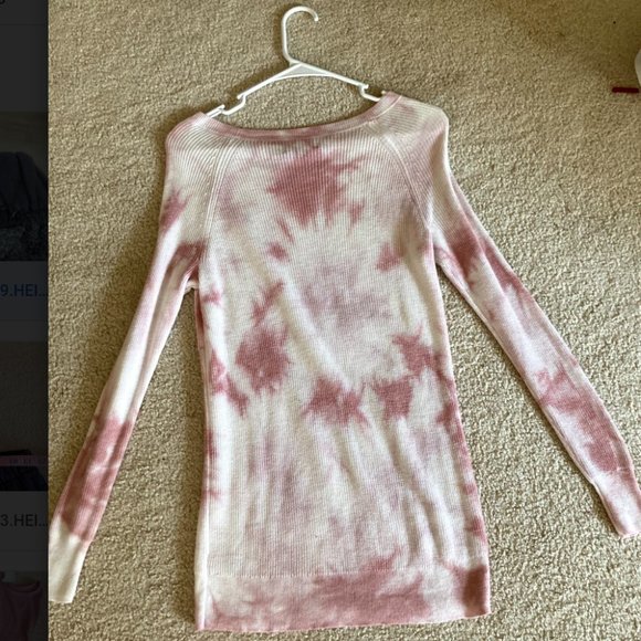 American Eagle Outfitters Pink Tie dye sweater - Picture 2 of 3